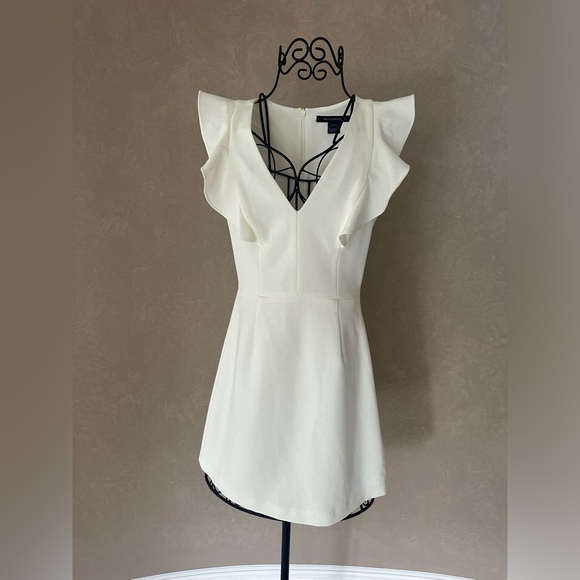 French Connection Whisper Ruffle V-neck Dress - Picture 3 of 4